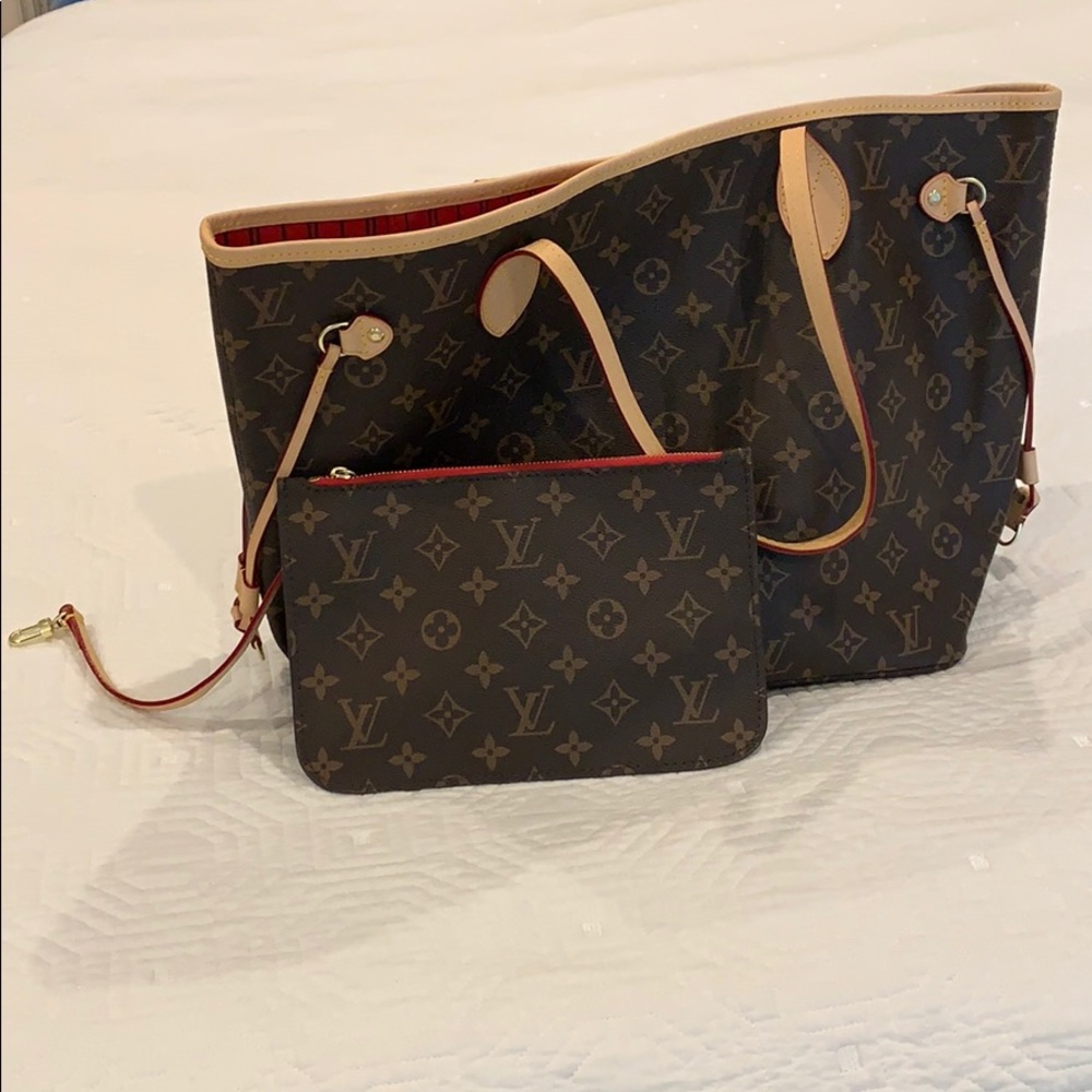 Louis Vuitton, faux Neverful MM